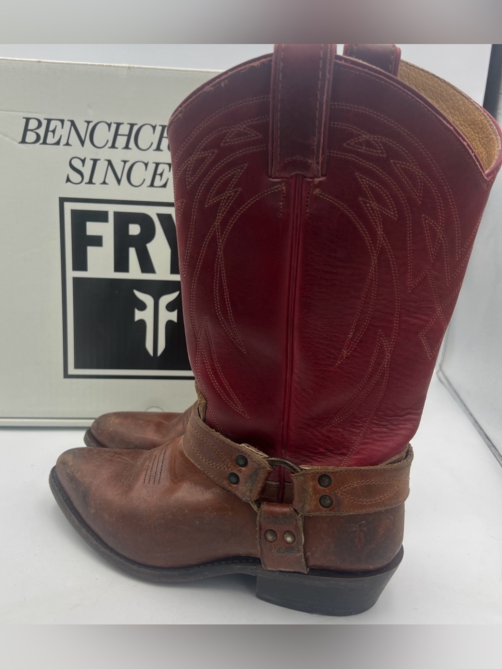 FRYE in Box FRYE Women's Billy Harness  Western Boots Burgundy Multi Size 8M